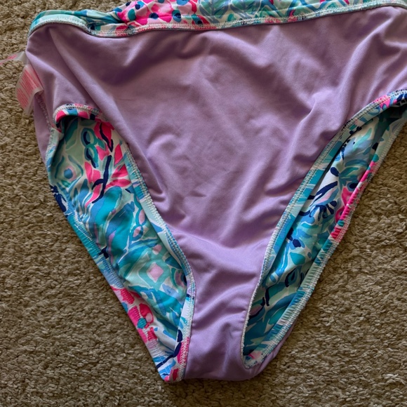 Lilly Pulitzer bikini set - Blossom underwire top and Yarrow bottom - Picture 10 of 10